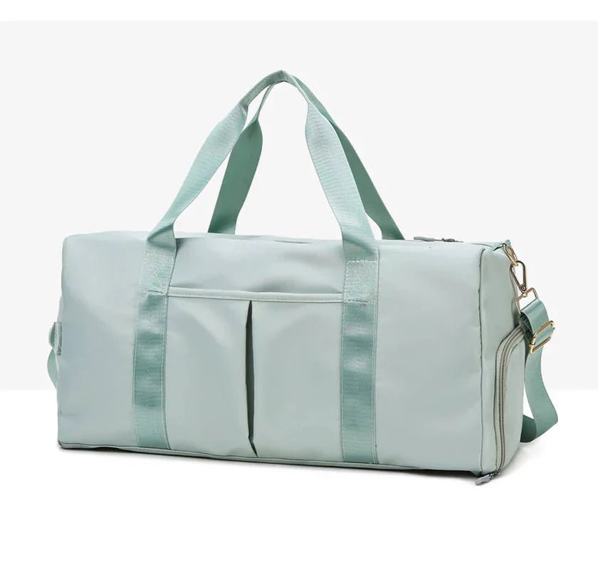 Waterproof Fitness Sports Travel Duffel Bag - Versatile Weekender for Men and Women - PlayHard Ramey Style